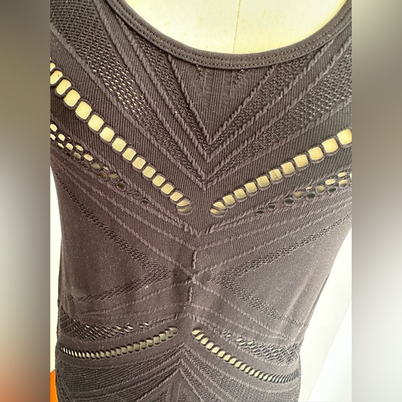 Fabletics  crochet top - Picture 4 of 4